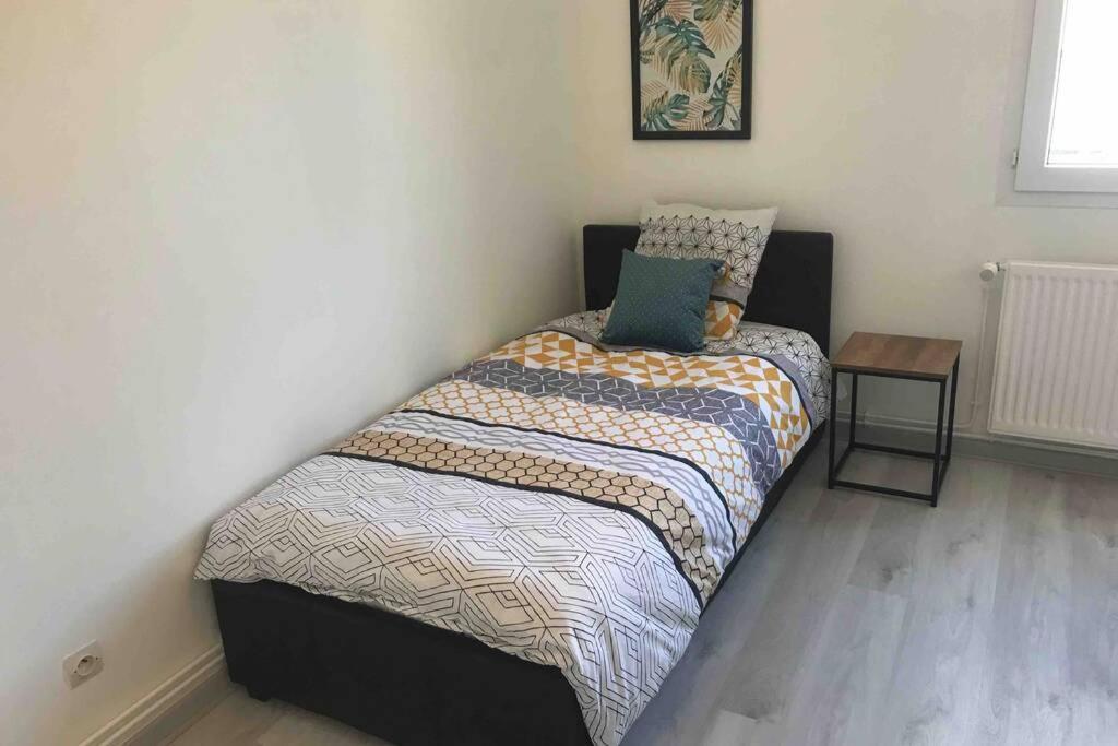 La Maison De Ville - 4 Chambres, 2 Sdb, Terrasse Et Garage - 90M2 Везул Екстериор снимка